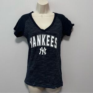Genuine Merchandise New York Yankees Tee Size S